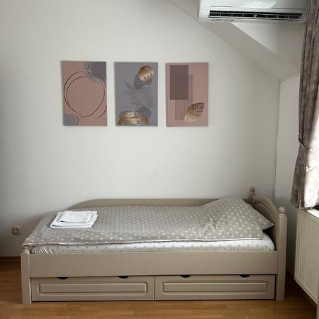 Apartment Veda 2 Veliko Tŭrnovo Exterior photo